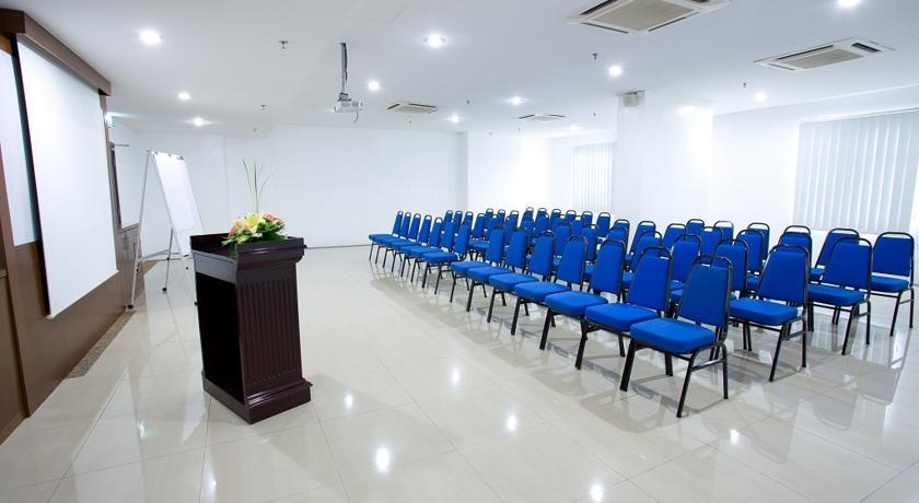Alora Hotel Penang PENANG Екстер'єр фото