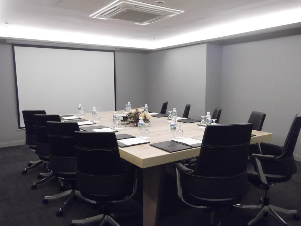 Alora Hotel Penang PENANG Екстер'єр фото